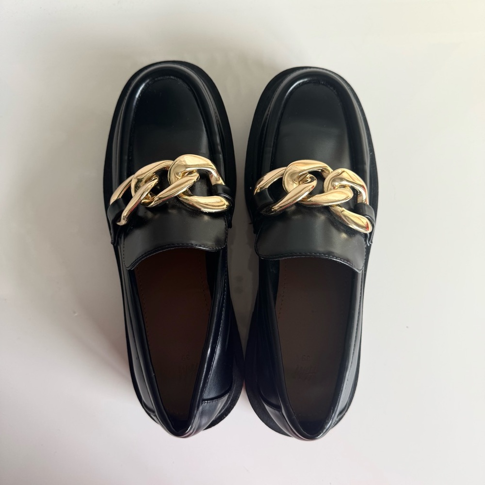 H&M Black Gold-Chain Chunky Loafers | Platform Loafer Rounded Toe Size 39/8.5